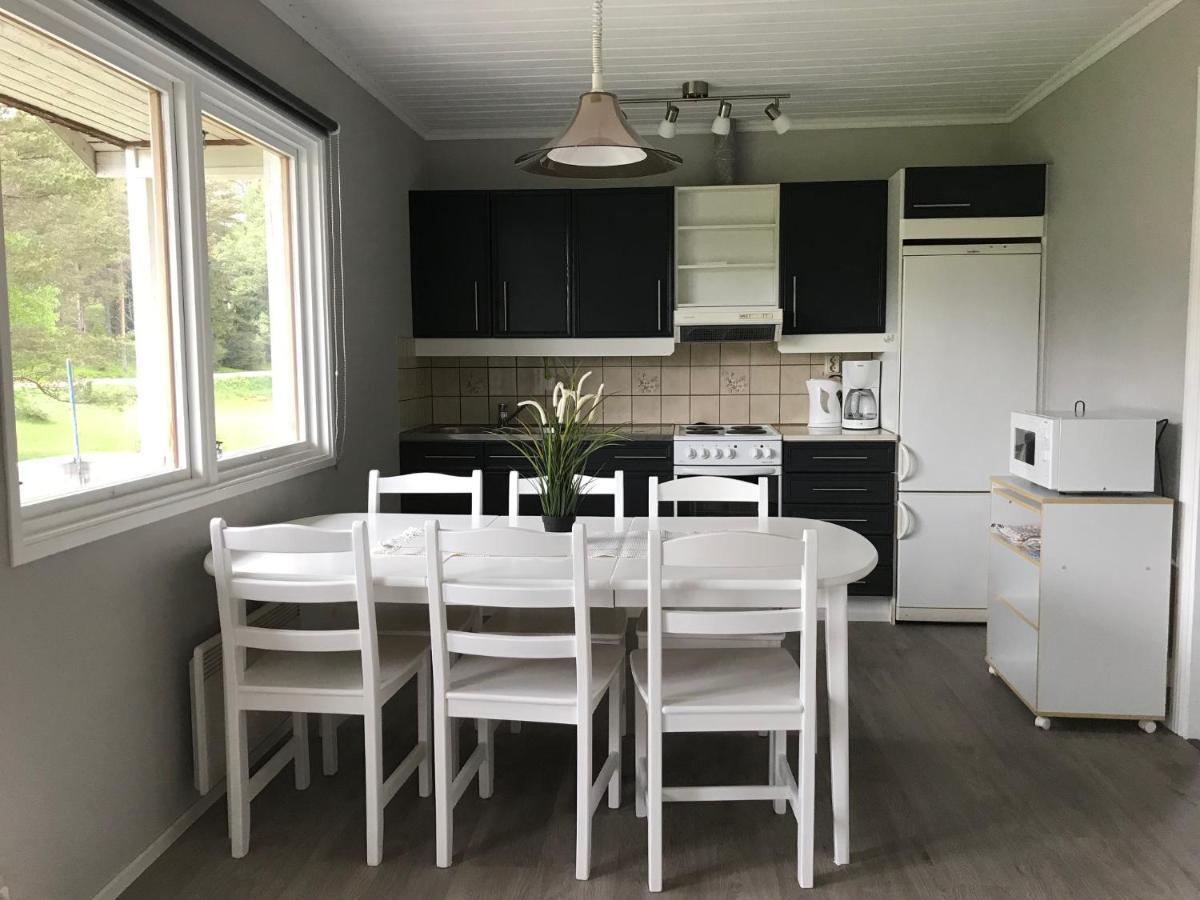 Bed and Breakfast Kastelholms Gaesthem Sund Esterno foto